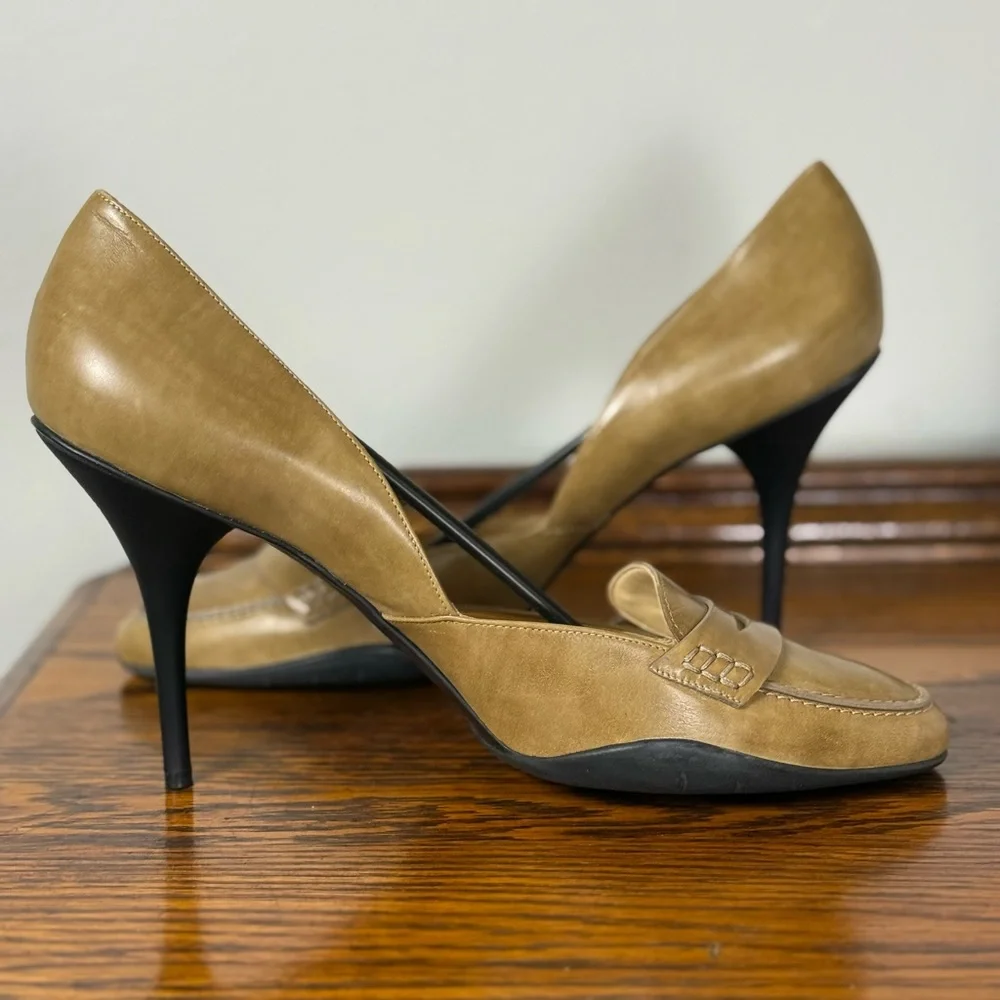 KORS Michael Kors Y2K Tan Leather Penny Loafer Rubber Sole Pump Heels Size 10M